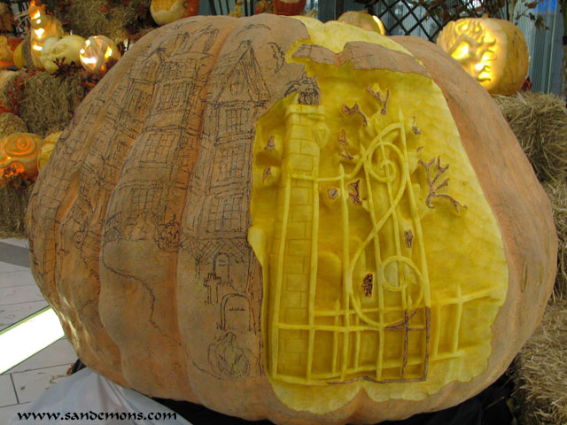 1,137lb Monster Pumpkin