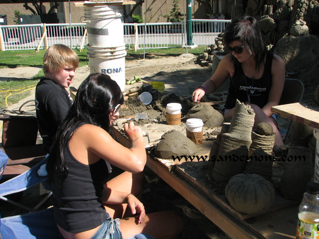 PNE 2010 Sand Sculpture Crew